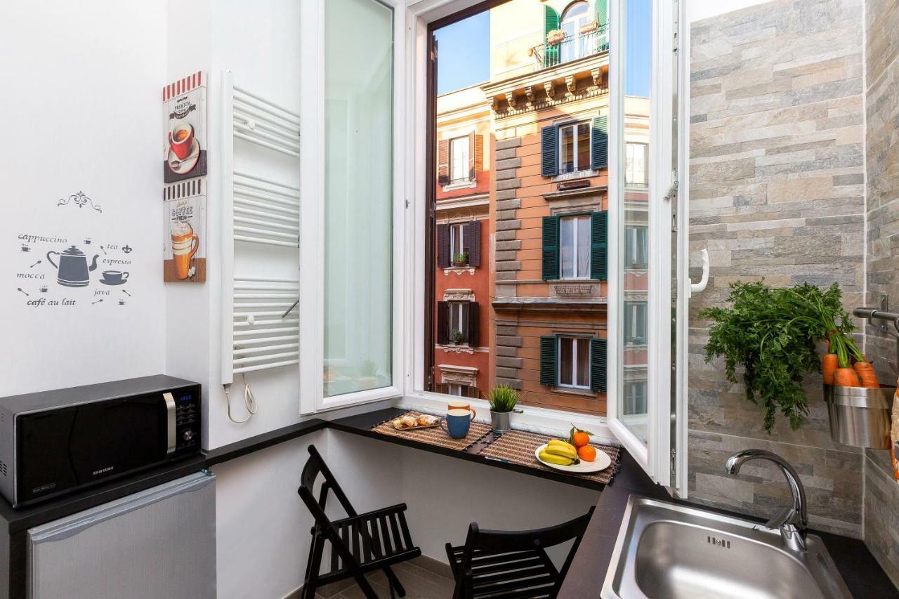 Boutique Domus Trastevere Bertani Рим Екстериор снимка
