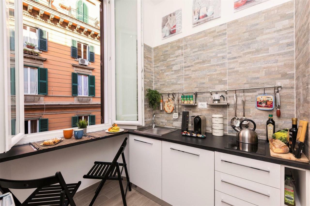 Boutique Domus Trastevere Bertani Рим Екстериор снимка